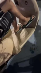 真实户外搭讪极品身材反差御姐榨干小奶狗全程淫叫不断